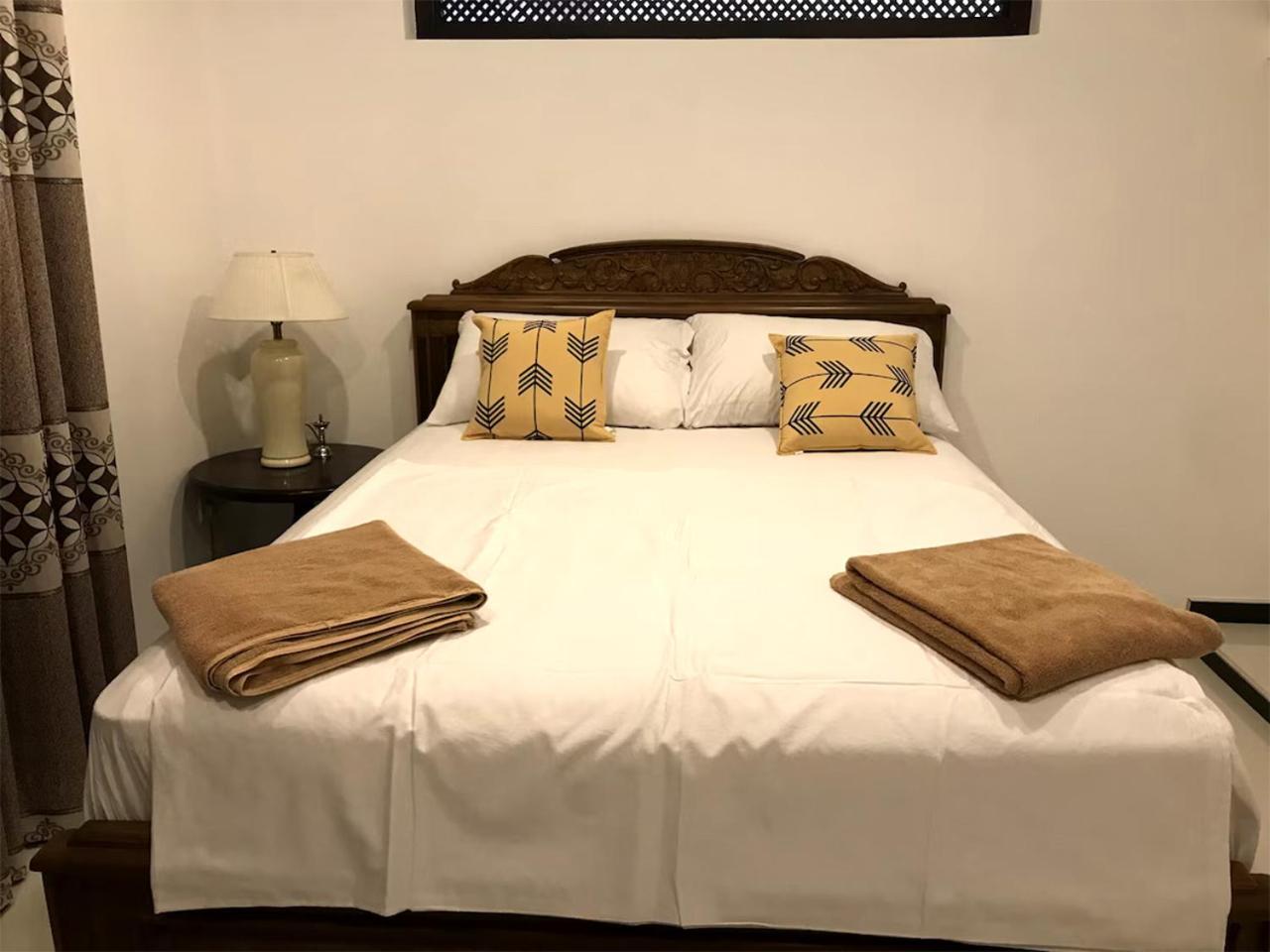 Sea Breeze Guest House เนกอมโบ ภายนอก รูปภาพ