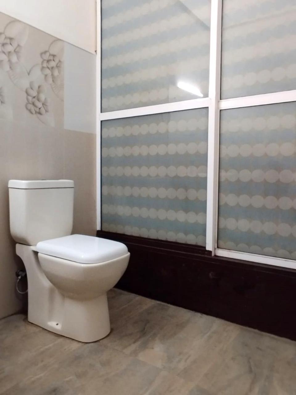 Sea Breeze Guest House เนกอมโบ ภายนอก รูปภาพ